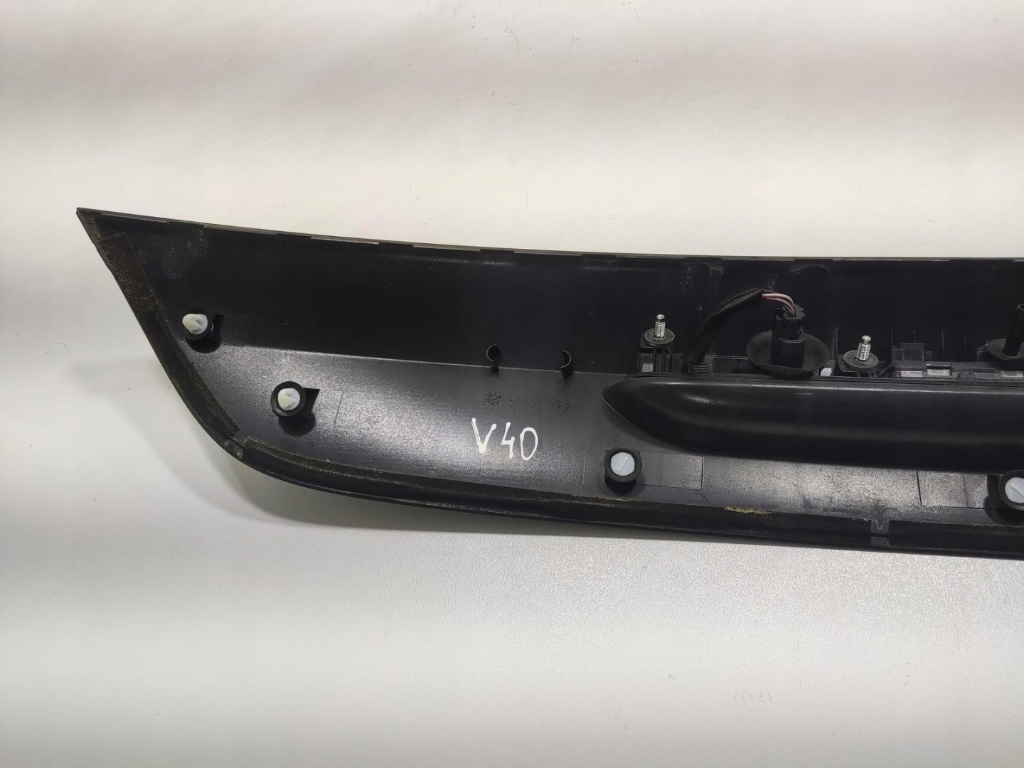 cap moulding bonnet boot VOLVO V40 II LIFT 2016-2019 31301301
