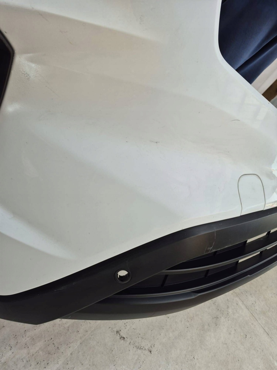 FORD TRANSIT CUSTOM II 2 MK2 23-> bumper front front PDC