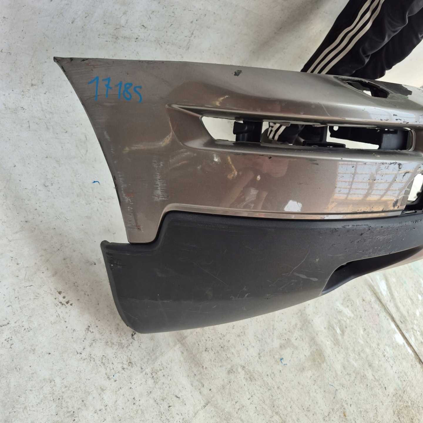 VOLVO XC90 and LIFT 07- bumper front front SPR 30678947