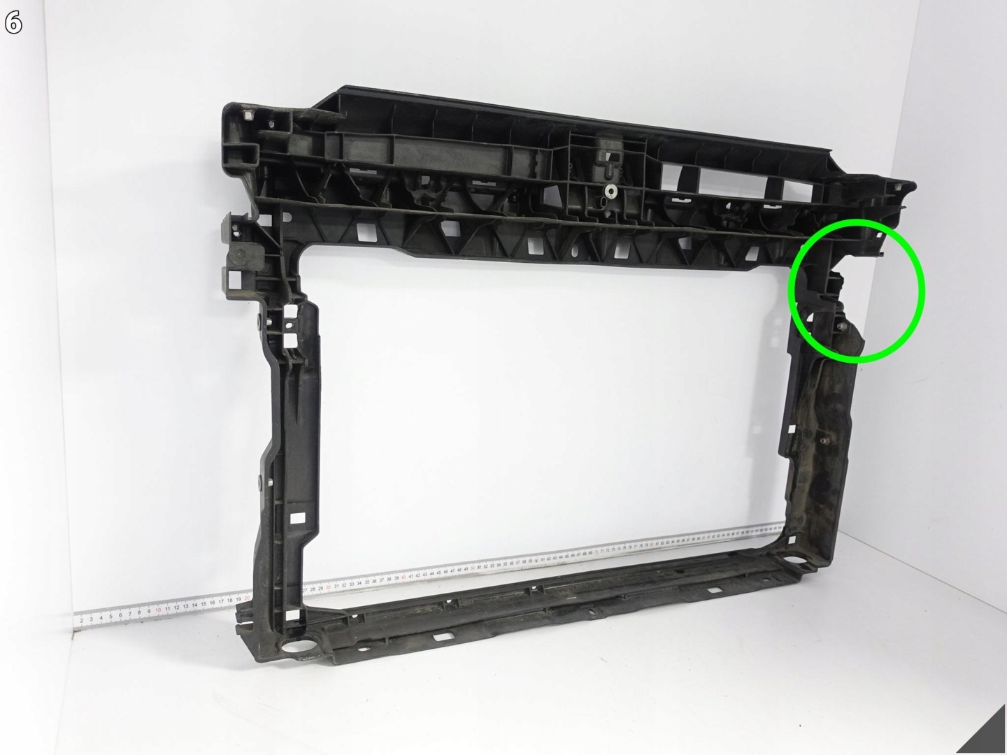 VW TOURAN 5TB 5TA (II GENERACJA) 15- bar, wall front 5TA805588B