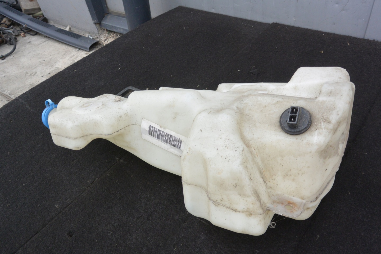 washer fluid tank MERCEDES R-KLASA W251