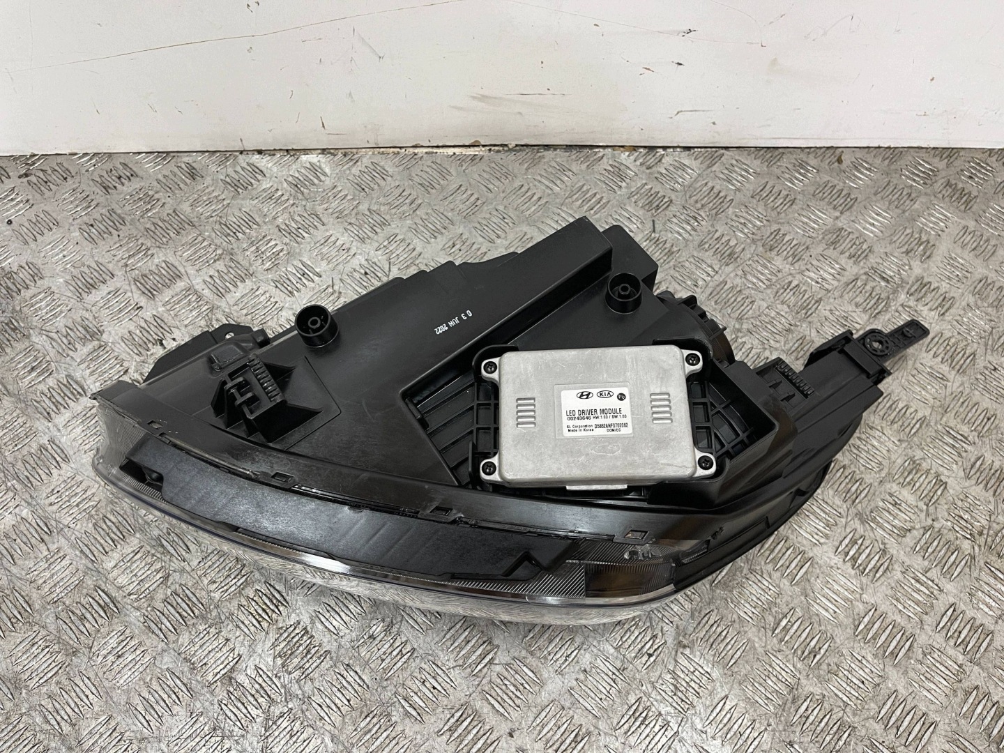 REFLEKTOR light right right FULL LED KIA STONIC LIFT 21- 92102-H8