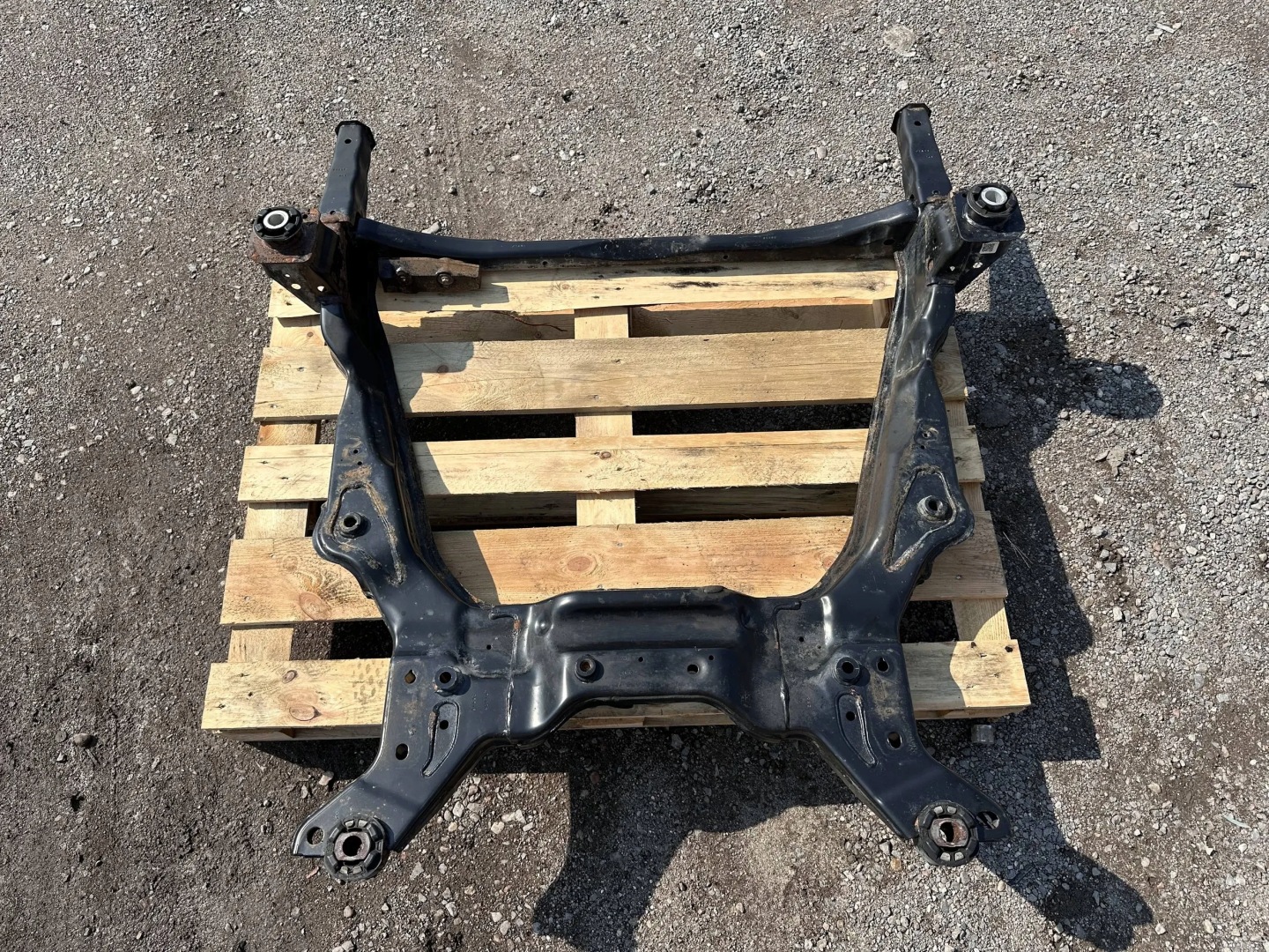 axle beam front front Lincoln Continental 3.7 2017r