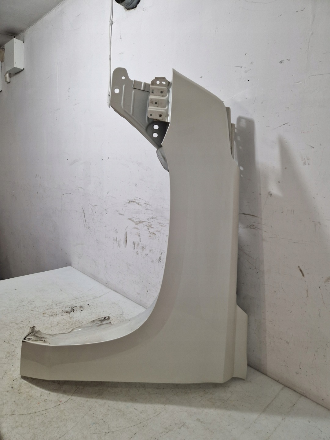CADILLAC ESCALADE IV 2014 - fender front right front BNG
