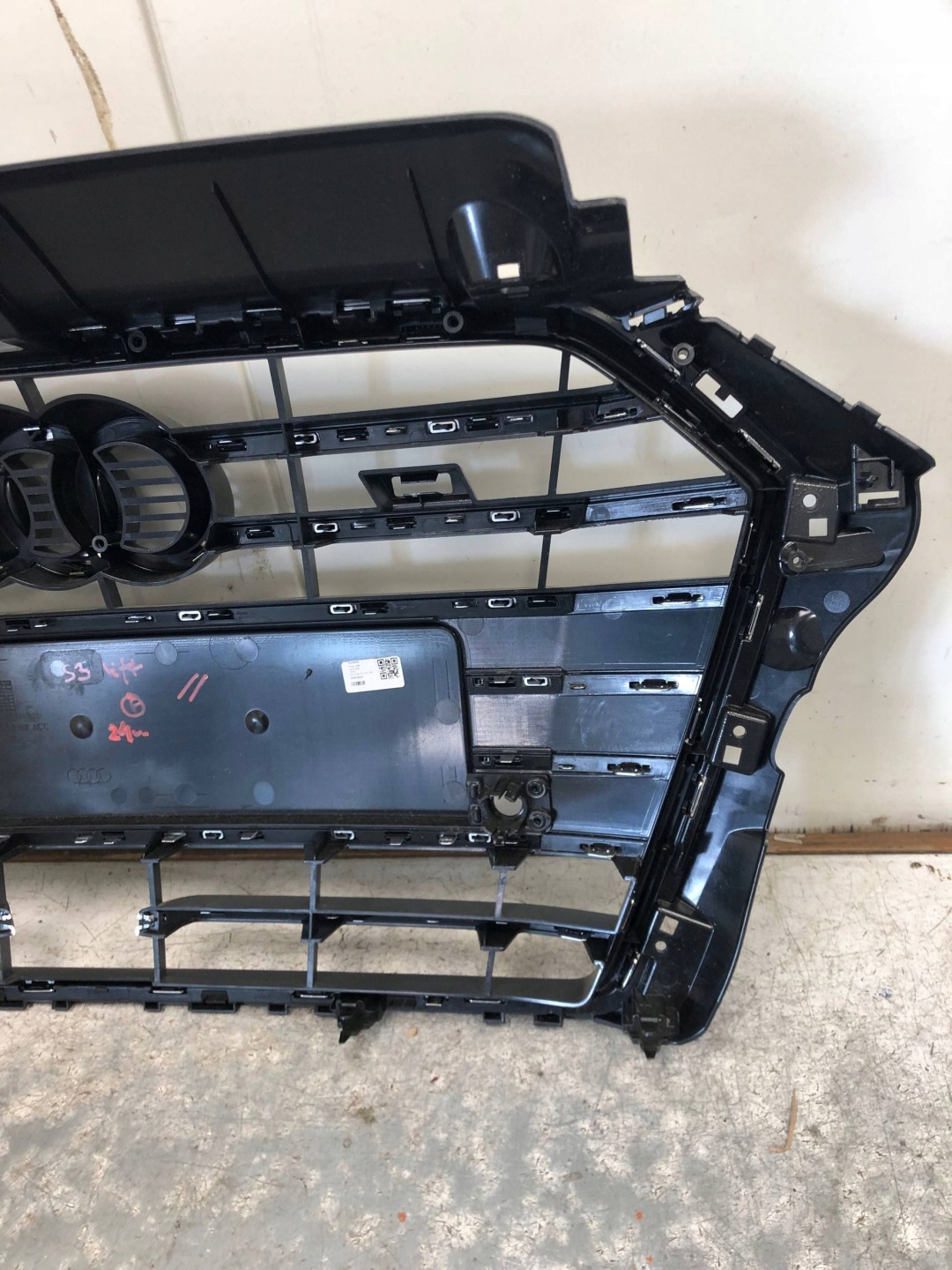maska maska PDC ispod RADAR AUDI S3 8V LIFT 8V3853651AE