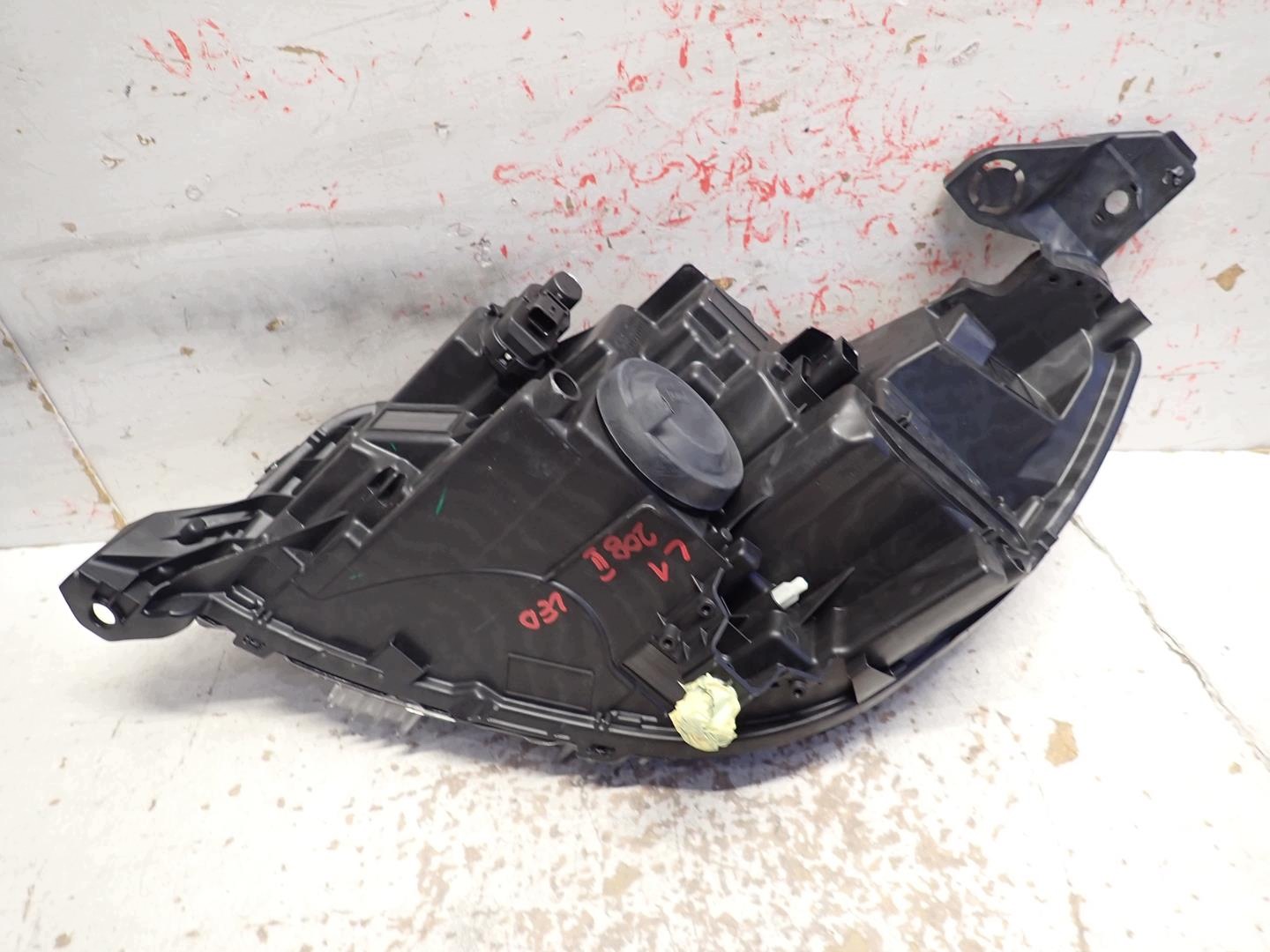 light front front right PEUGEOT 208 II 2008 II 2019- FULL LED 9855524880