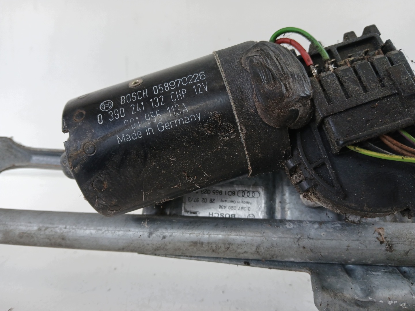 AUDI A4 B5 VW PASSAT B5 wiper mechanism front 8D1955113A
