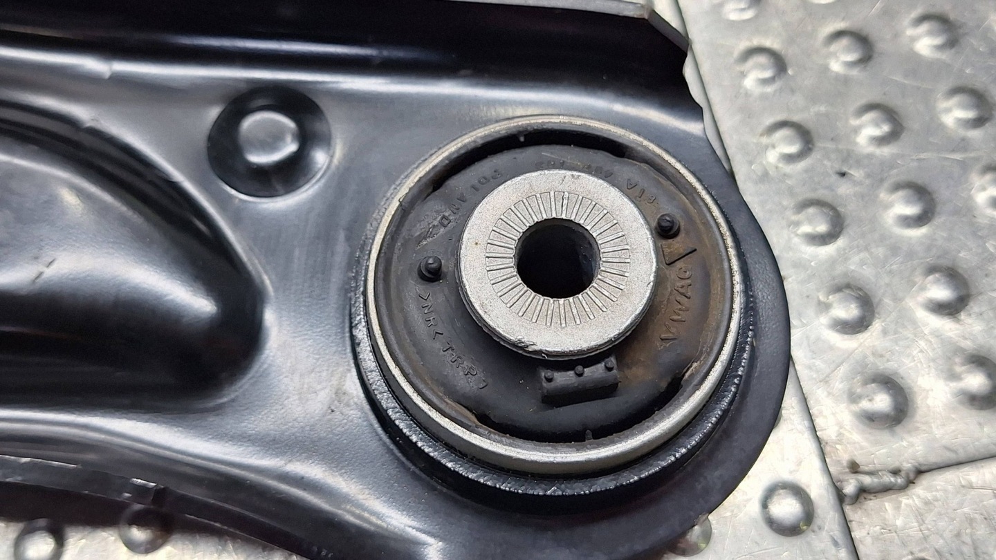 arm left front 81A407151F AUDI Q2 81A A3 8Y T-ROC