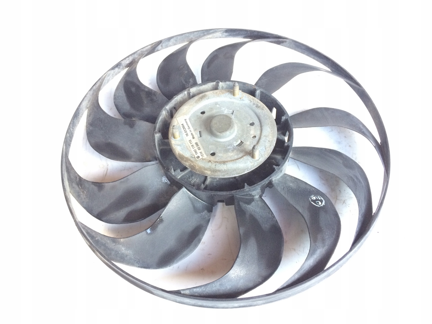 ventilátor chladiče VW GOLF III 1H0119113 VW