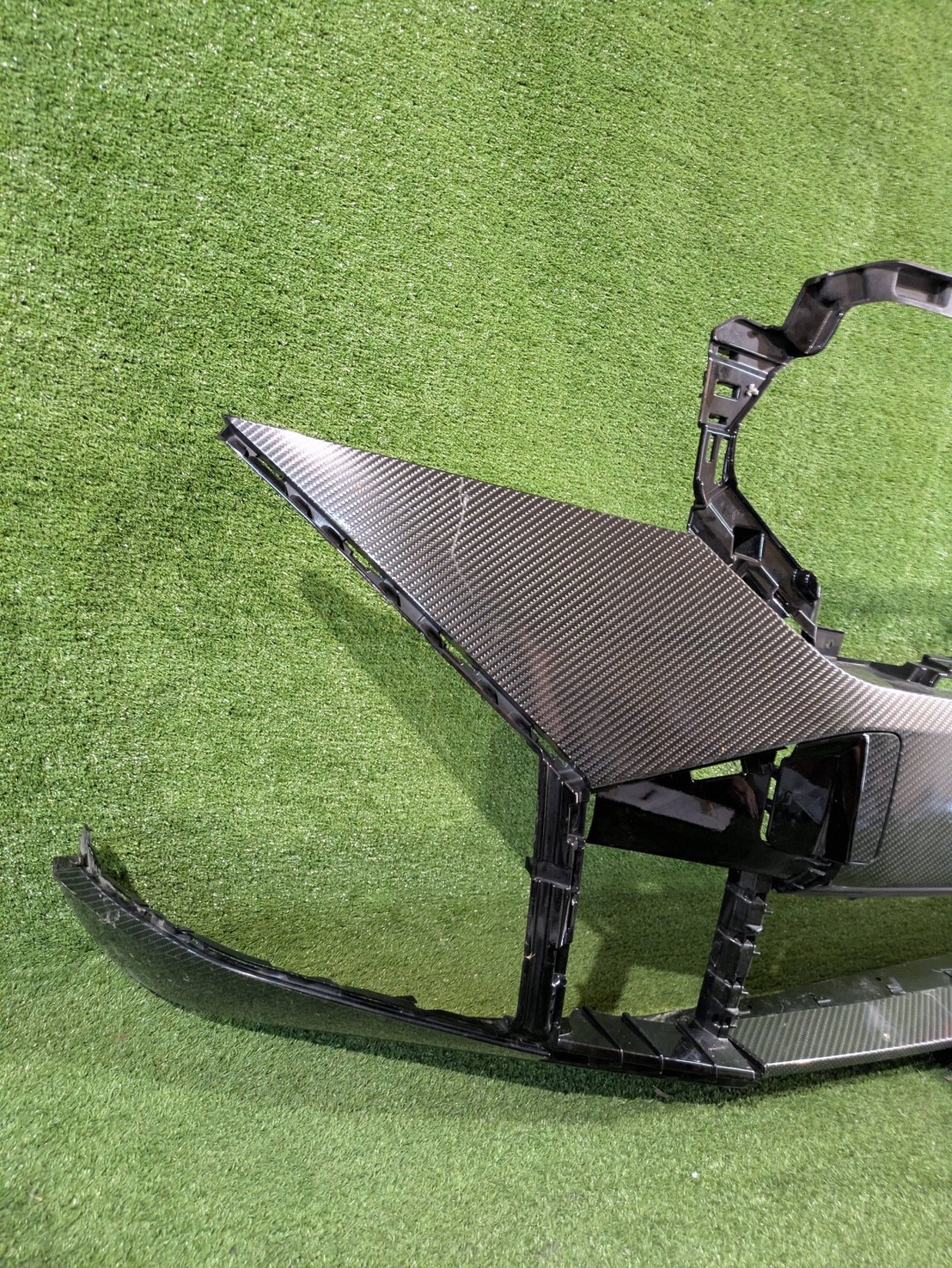 front bumper front BMW XM G09 22- NR.Z9546