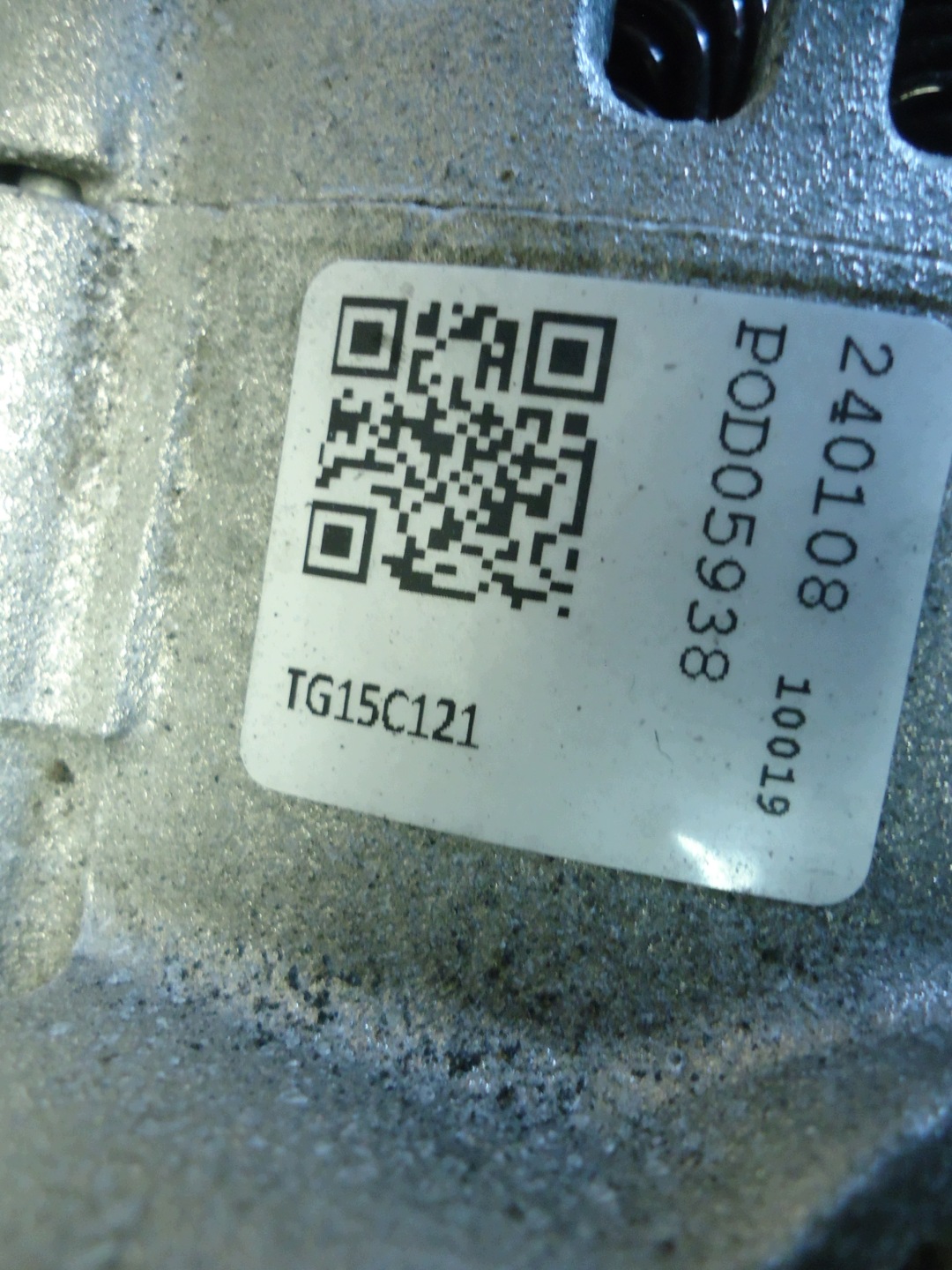 MERCEDES A W169 2.0CDI alternator A6401540102
