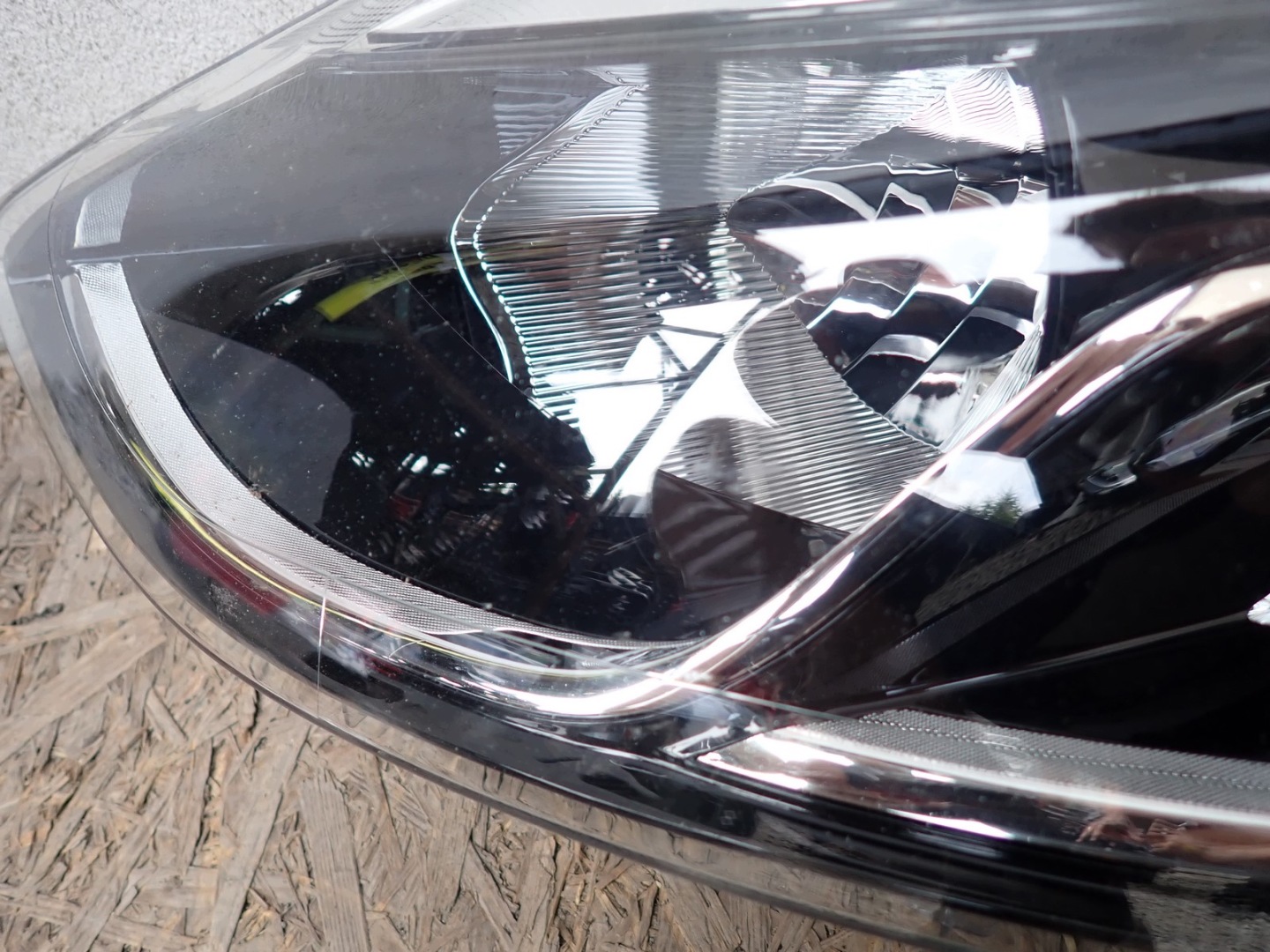 light left REFLEKTOR left RENAULT CLIO IV LIFT 16- 260608367R 080