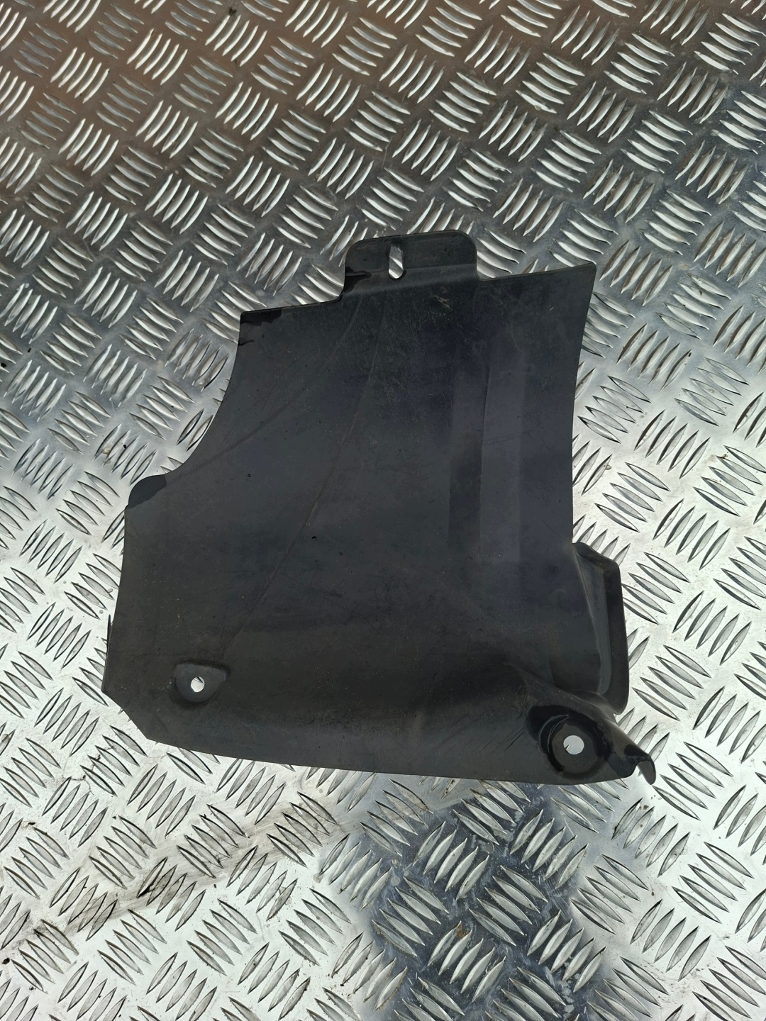 mudguard rear part rear. left OPEL ASTRA II G 90589588