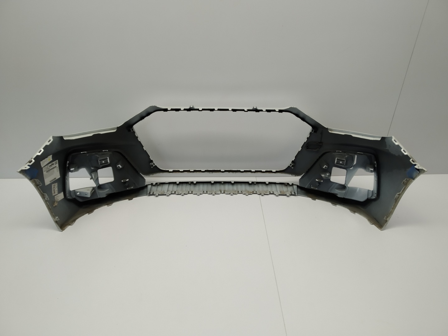 2018- Audi A1 II S-Line bumper front Bialy original