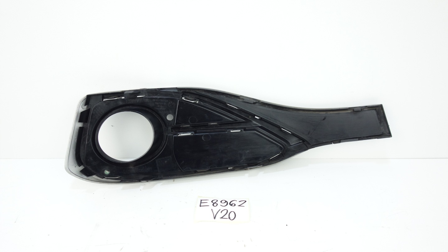 BMW 4 F32 2013- grille grid of a bumper left front 7309629