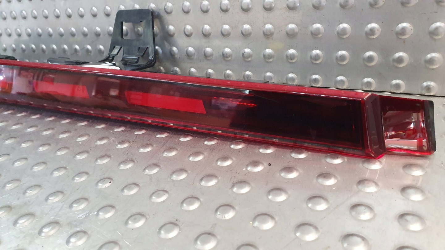 light rear part right VOLVO C40 21- 32133821