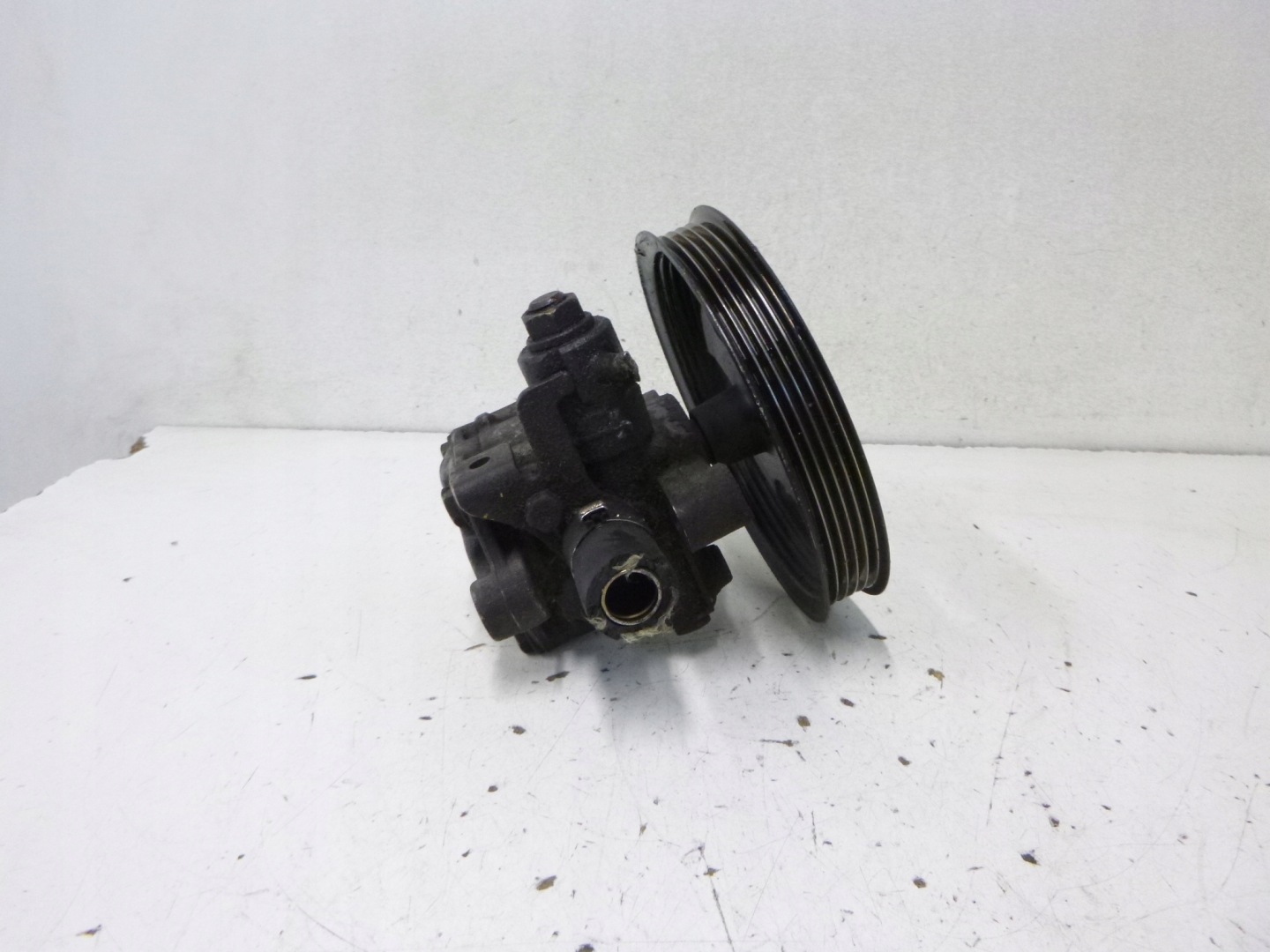 servo pump Mitsubishi Carisma 1.6 95-04r.