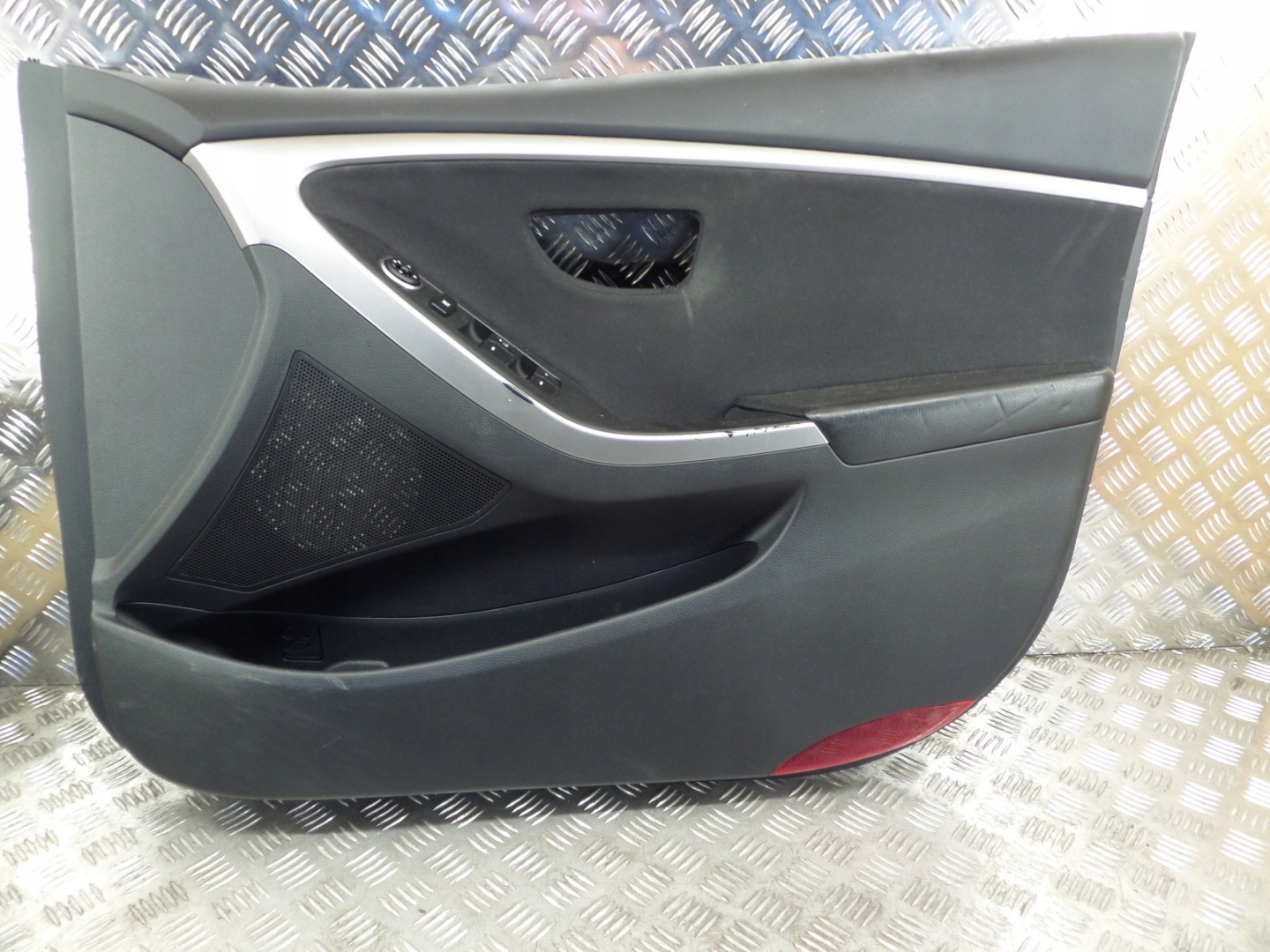 side upholstery front right HYUNDAI I30 II 12