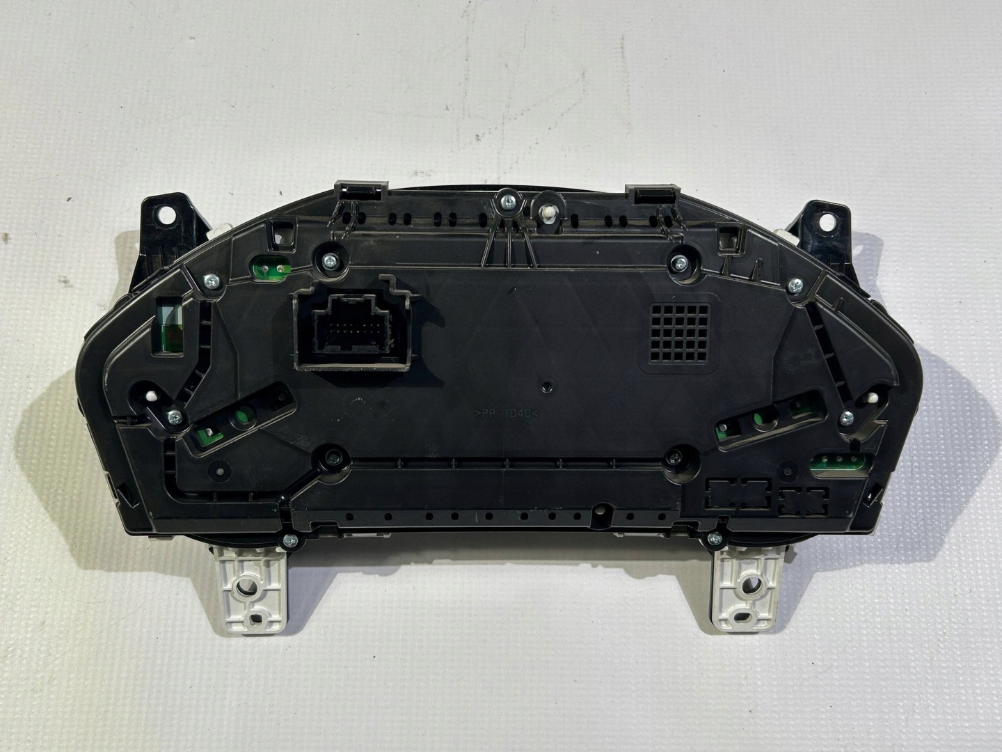 dials dials display LCD Ford Explorer VI 2020r