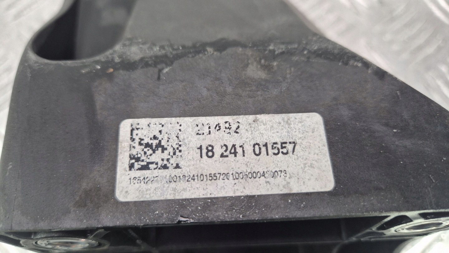 engine mount Mercedes E200d W213 654.920 A6542230100