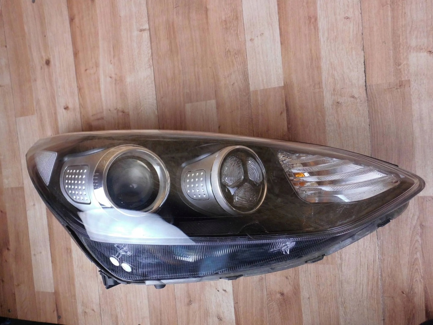 KIA Sportage IV 2015-2018 light right front front right 92102-F1110