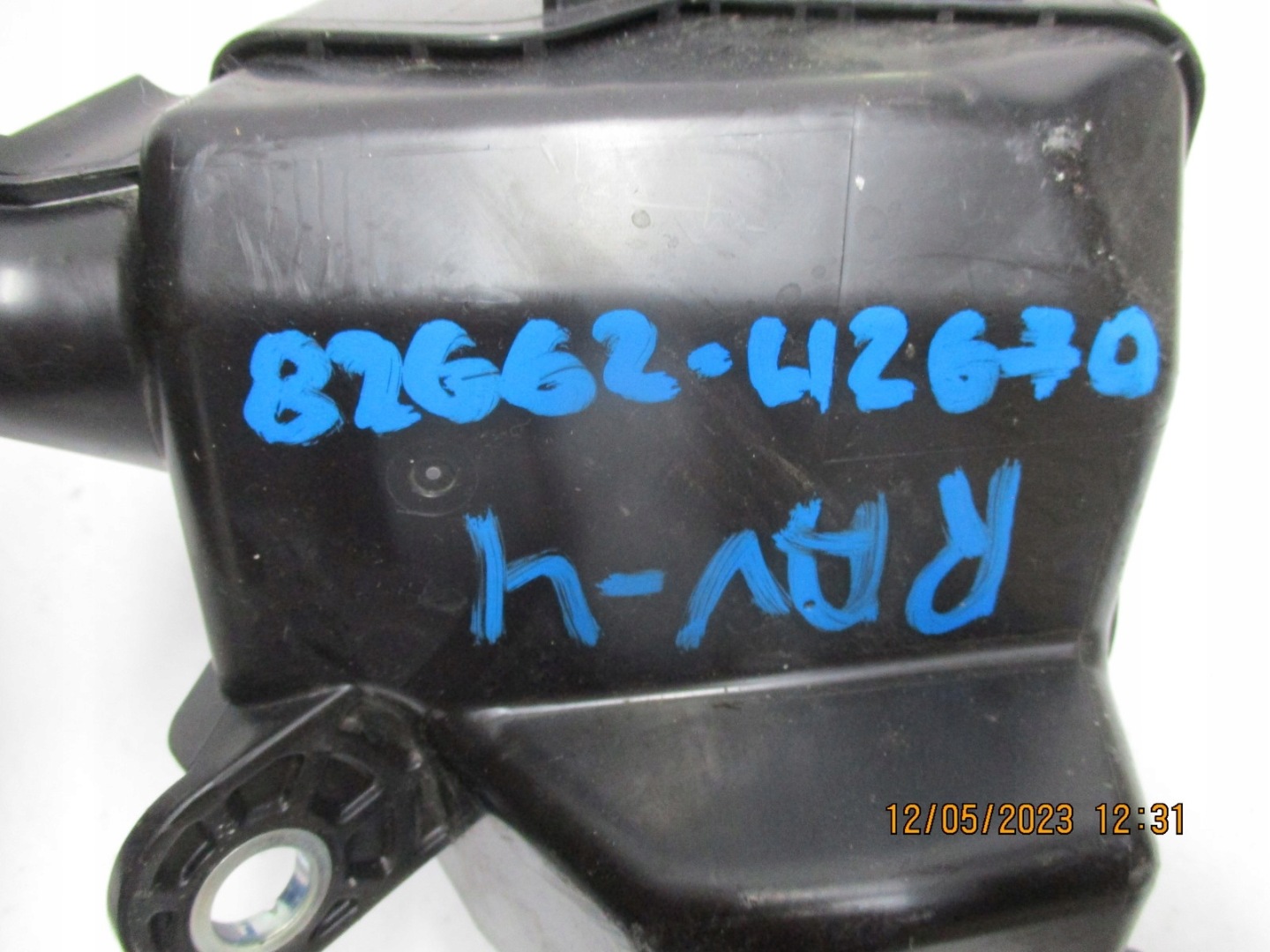 MODULE FUSIBLES TOYOTA RAV 4 V 82662-42670