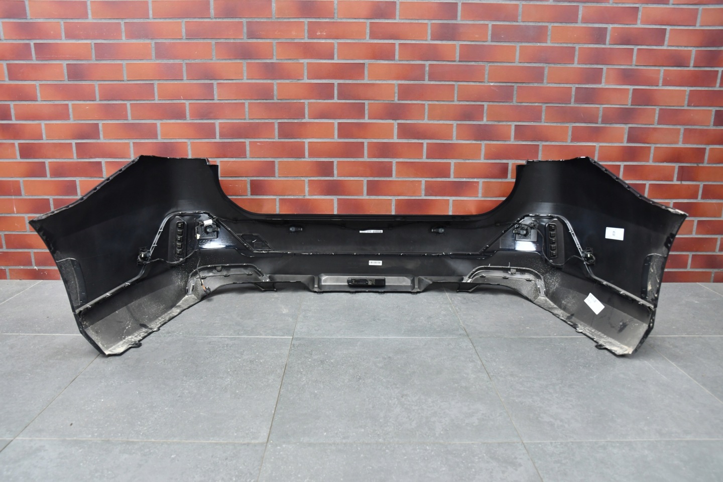 bumper rear part rear BMW 5 G61 m-packet 416 CARBONSCHWARZ