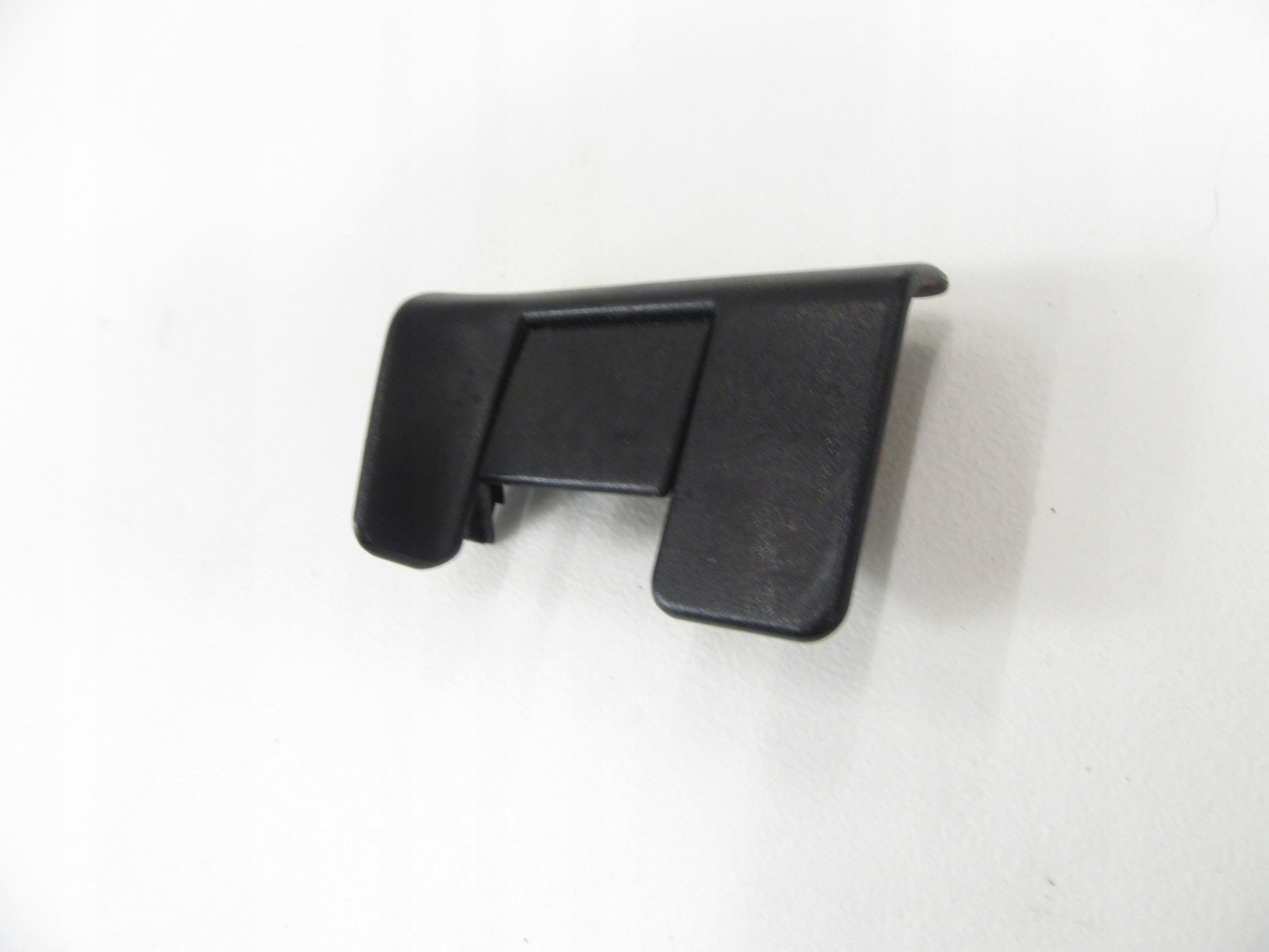 spoiler cover right rear part ISOFIX BMW e46 COMPACT