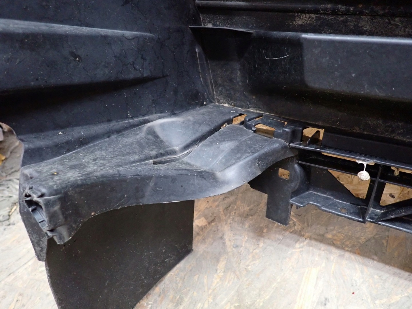 Grill Grill VW VOLKSWAGEN CRAFTER 2E LIFT 2011-2016R 2E0853653E