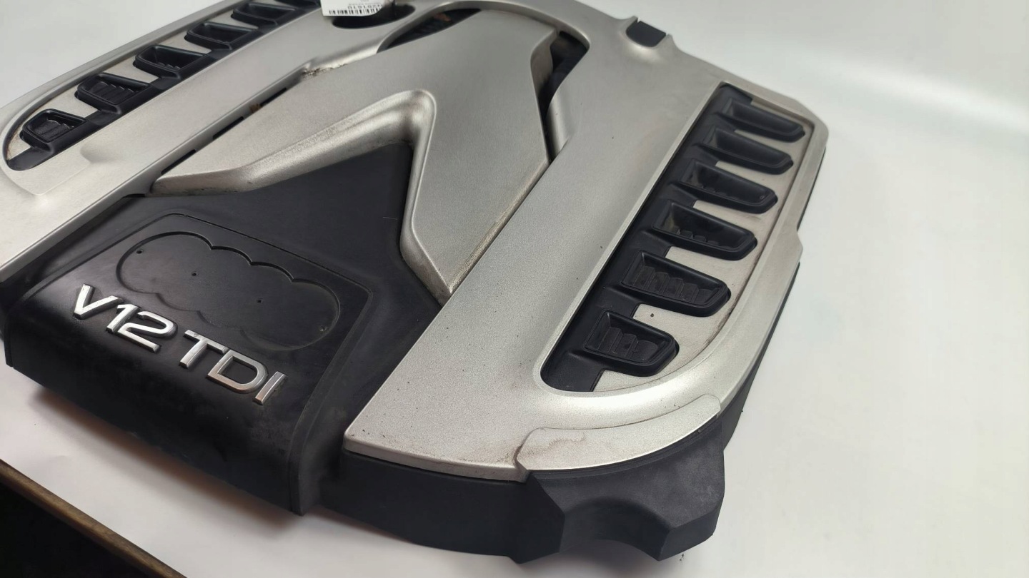 motor cover 4L0103925A 6.0 TDI V12 AUDI Q7 and 4L LIFT