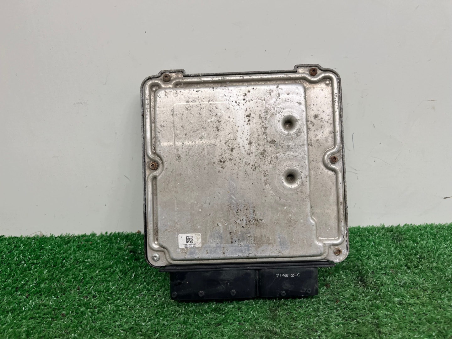 computer of the engine control unit VOLKSWAGEN PASSAT B6 03L907309