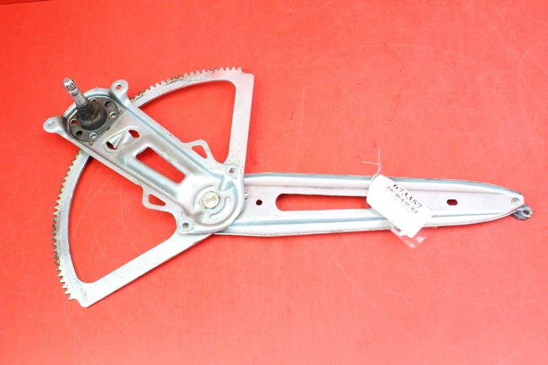 window regulator right rear part 90579504 OPEL ZAFIRA A 99-05