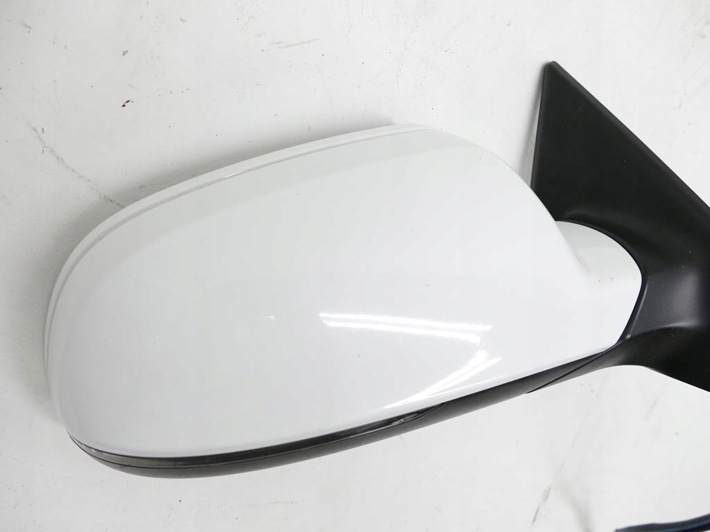 AUDI A5 8T 2.0 TDI mirror right LY9C 8-PIN UK