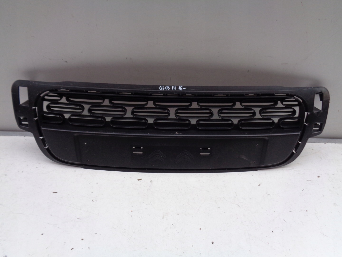 Grille Pare choc CITROEN C3 III 16