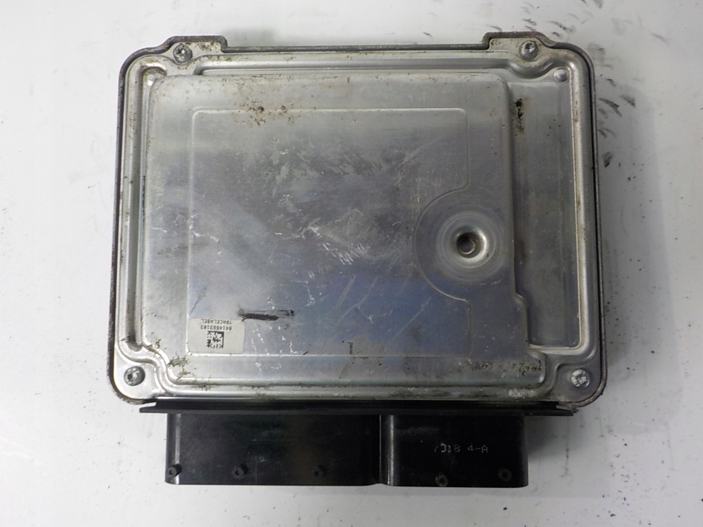 VW computer control unit 03G906021RG 0281014125
