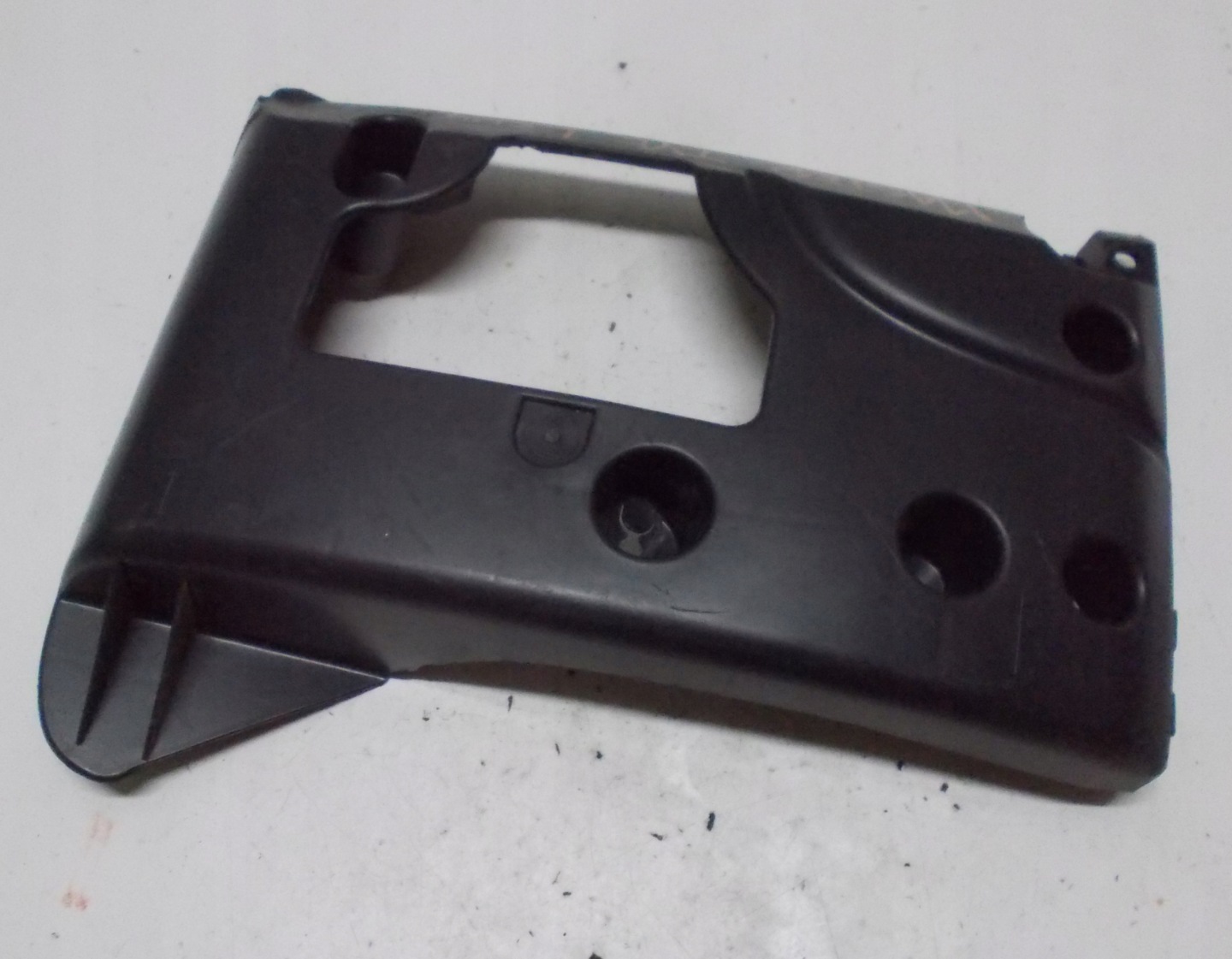 RENAULT MASTER III LIFT bumper bracket left rear part 852230001R