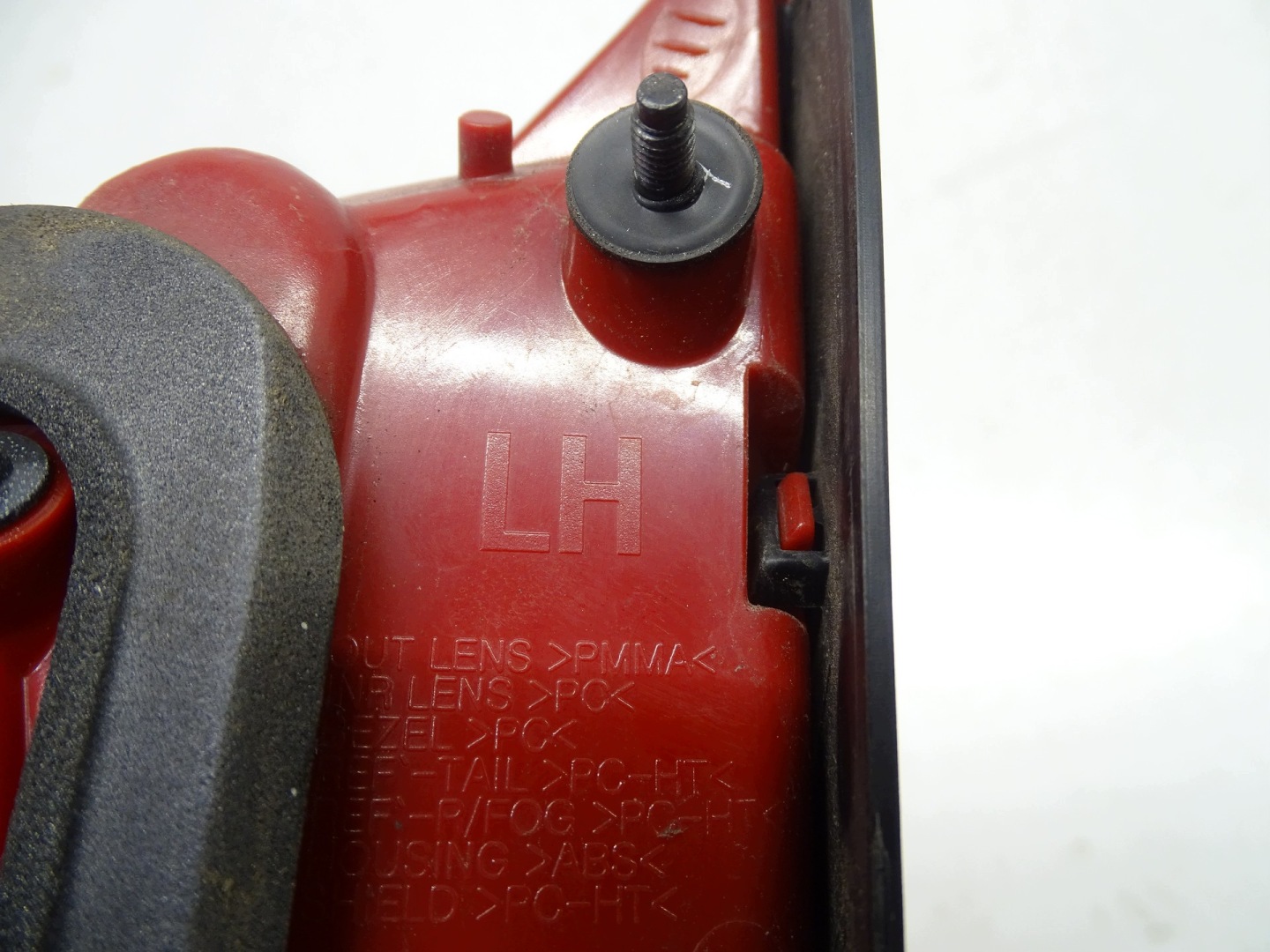 light left rear part to the bonnet KIA CEED II