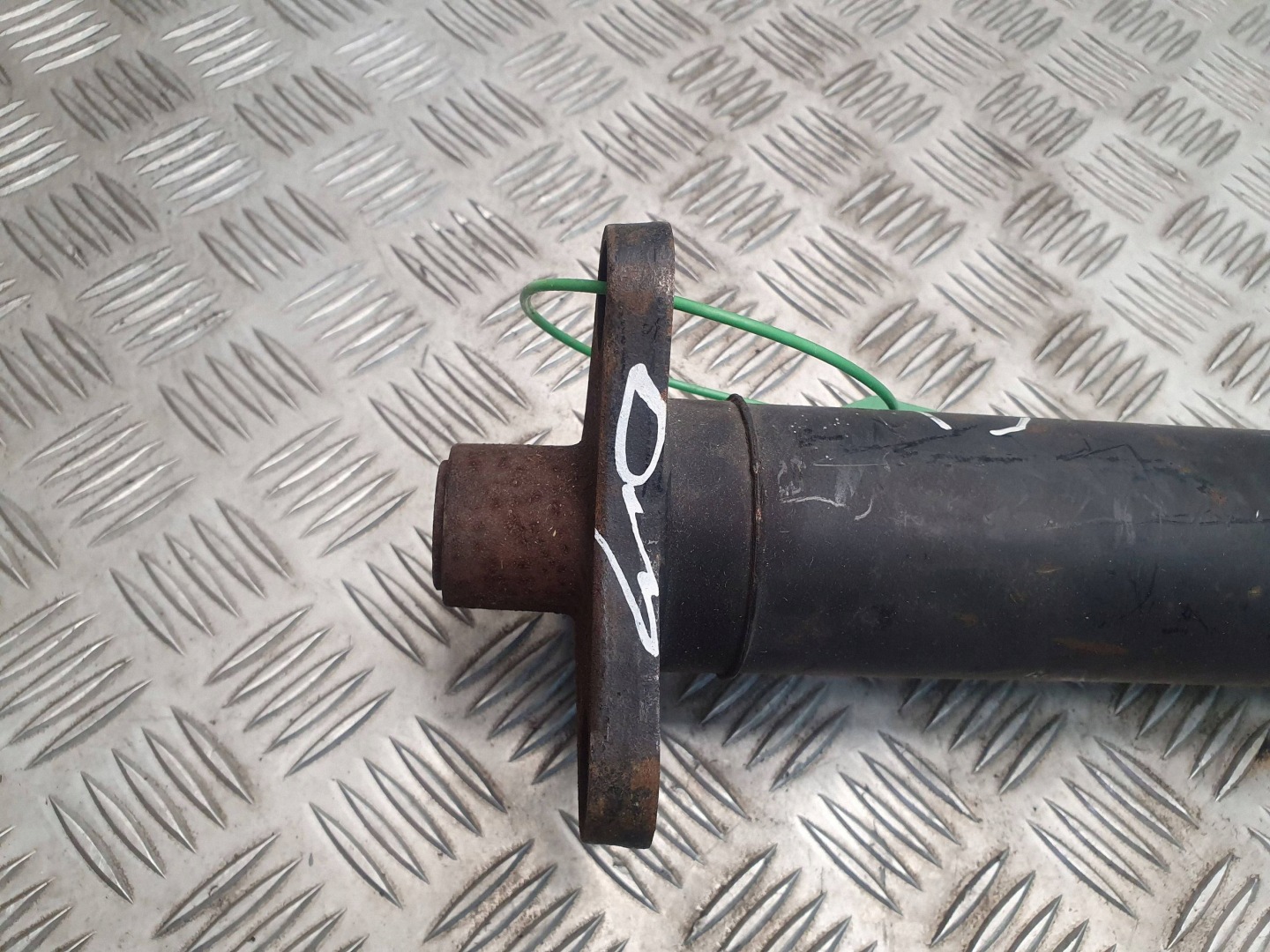 kardan oslonac KOMPLET 7567945 BMW E82 E88 COUPE 2.0D mjenjač 6 BIEG