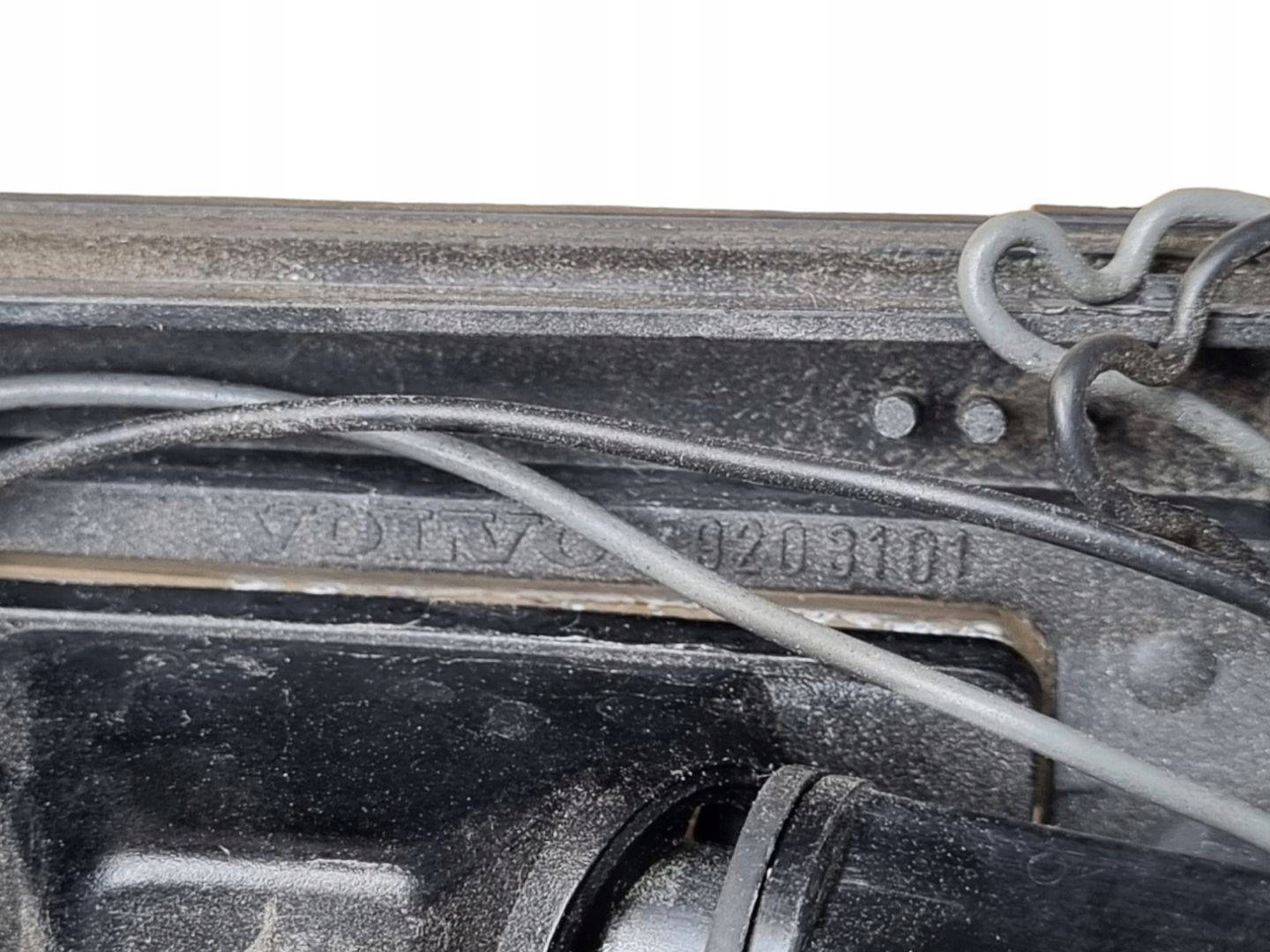 moulding bonnet Volvo V70 2 facelift 2004 9203101