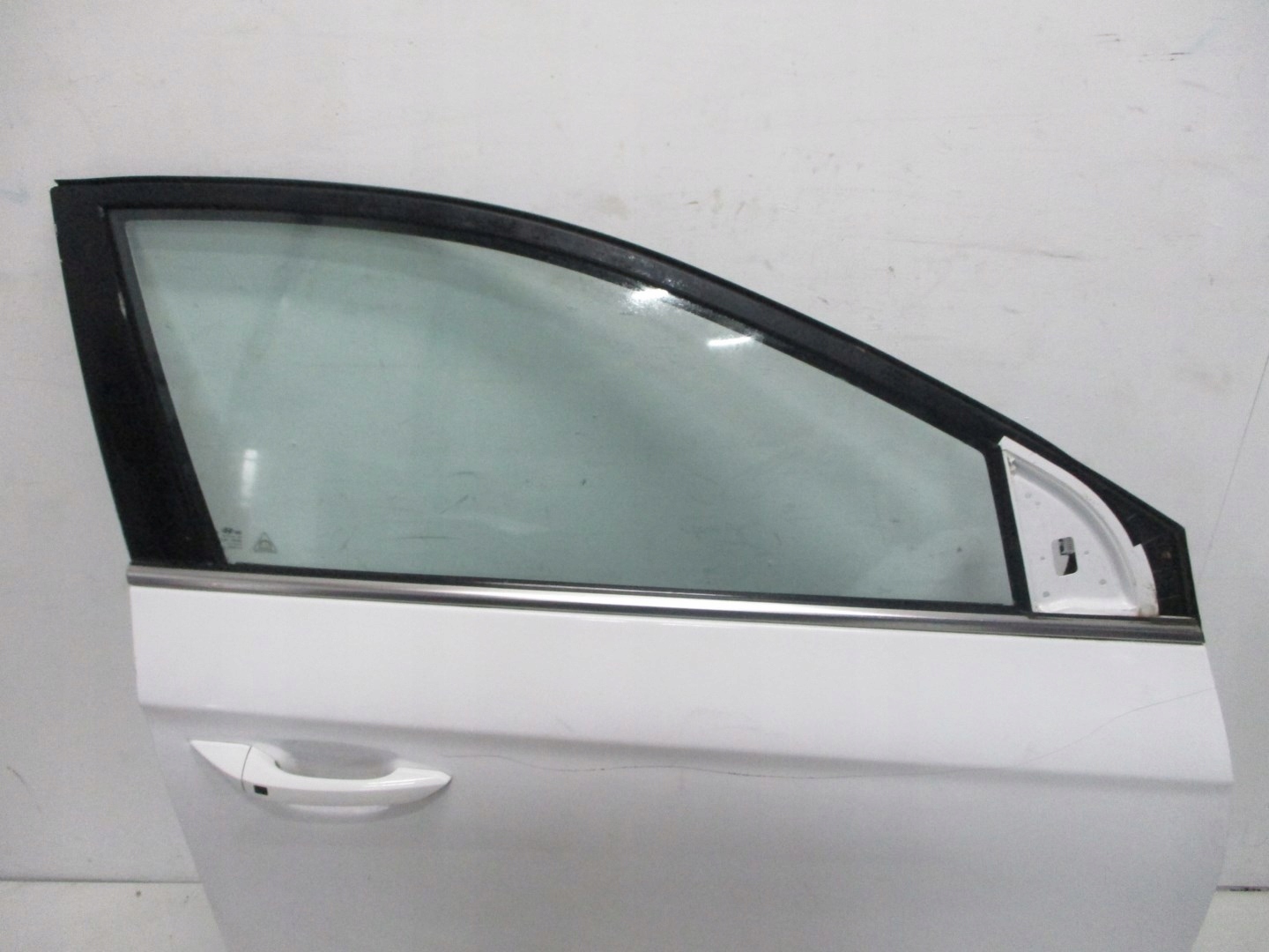 door right front HYUNDAI IONIQ 16R