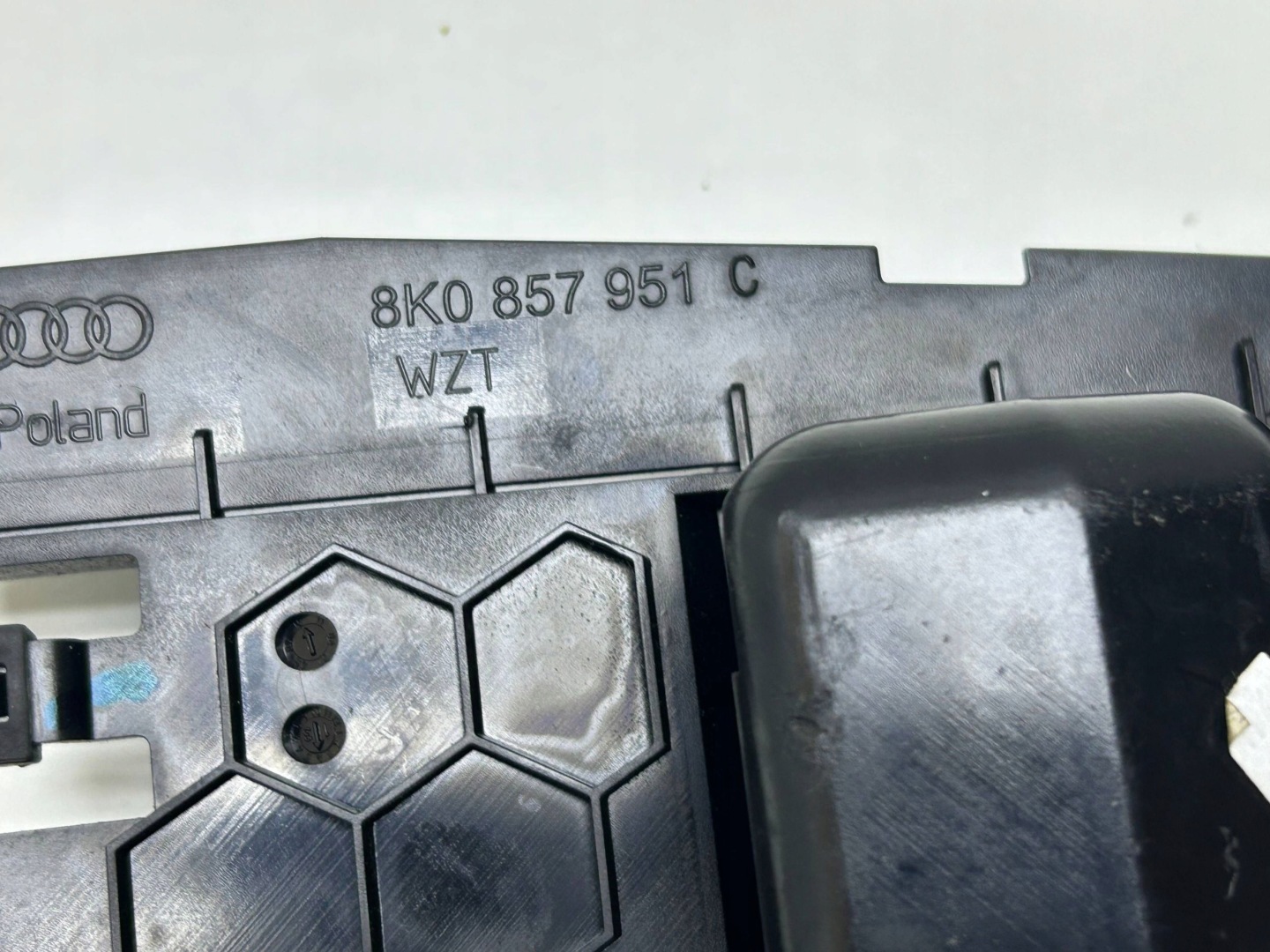 ashtray passenger compartment Audi A5 2013 8K0857951