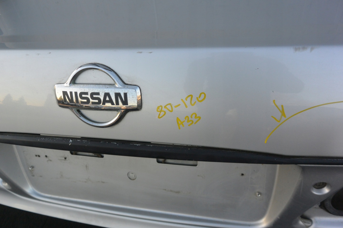 NISSAN MAXIMA QX A33 trunk door boot cap