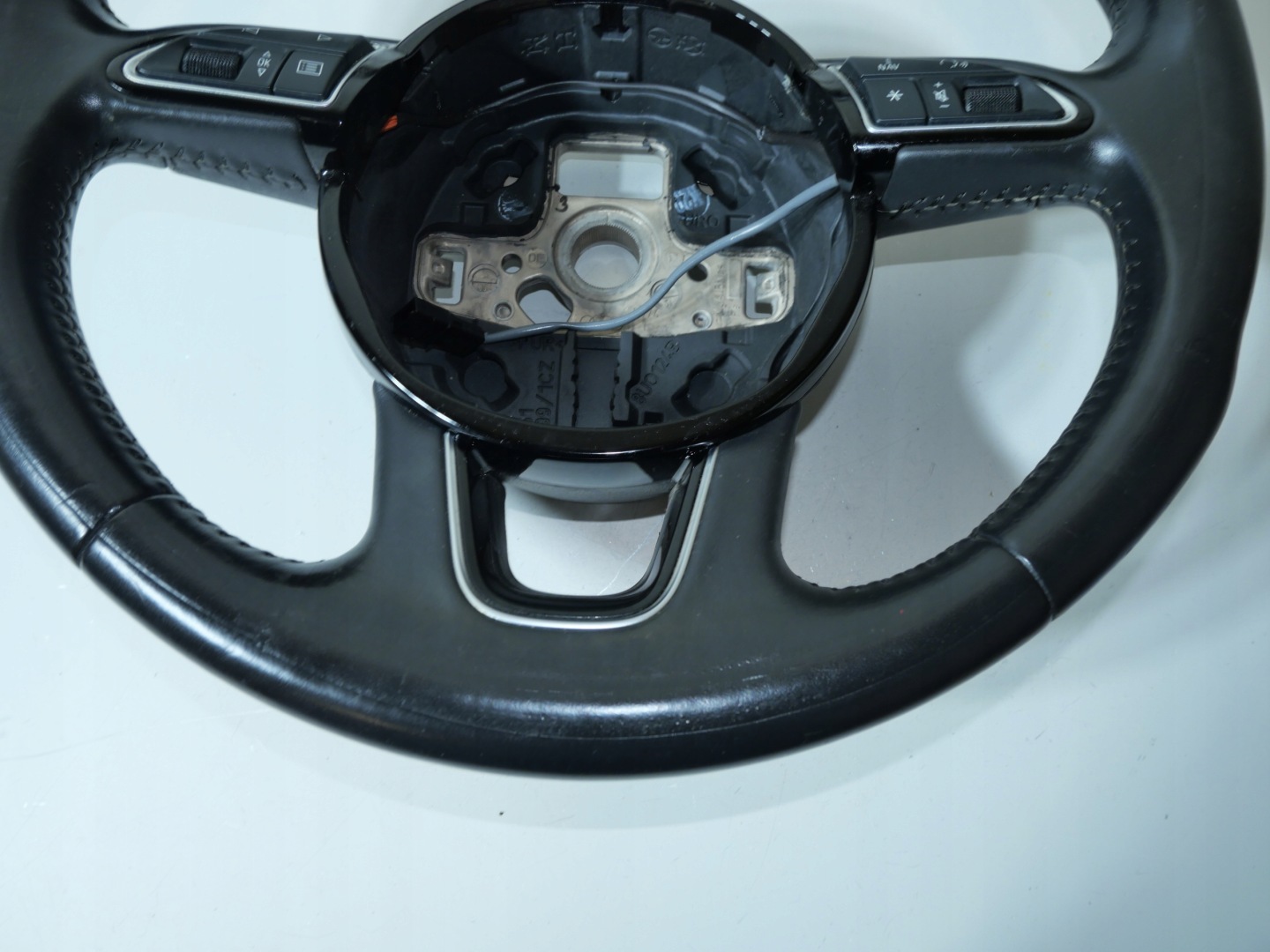 lenkrad AUDI Q3 8U0419091G