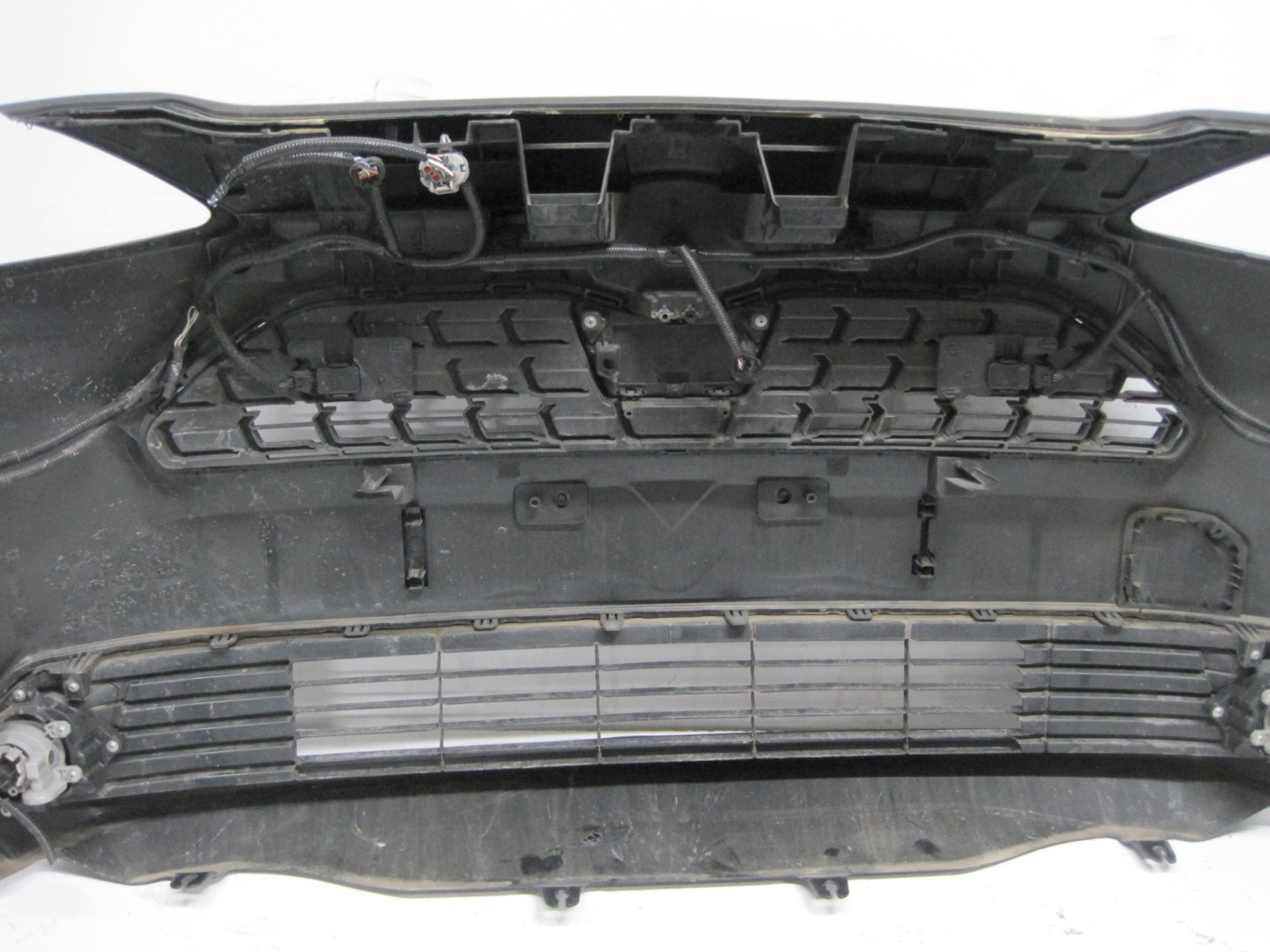 bumper TOYOTA YARIS CROSS 4PDC front front