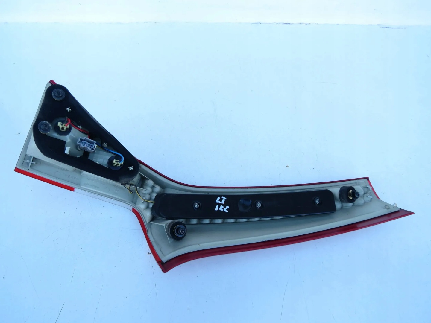 light left rear part VOLVO V70 III 31265457 H0US1NG