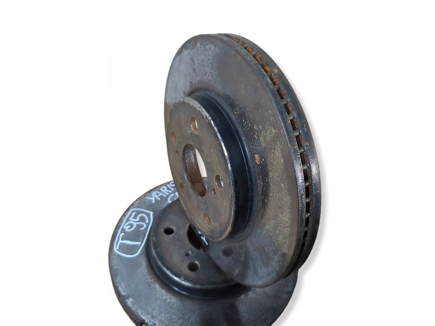 Toyota Yaris Cross discs brake front plates (T95)