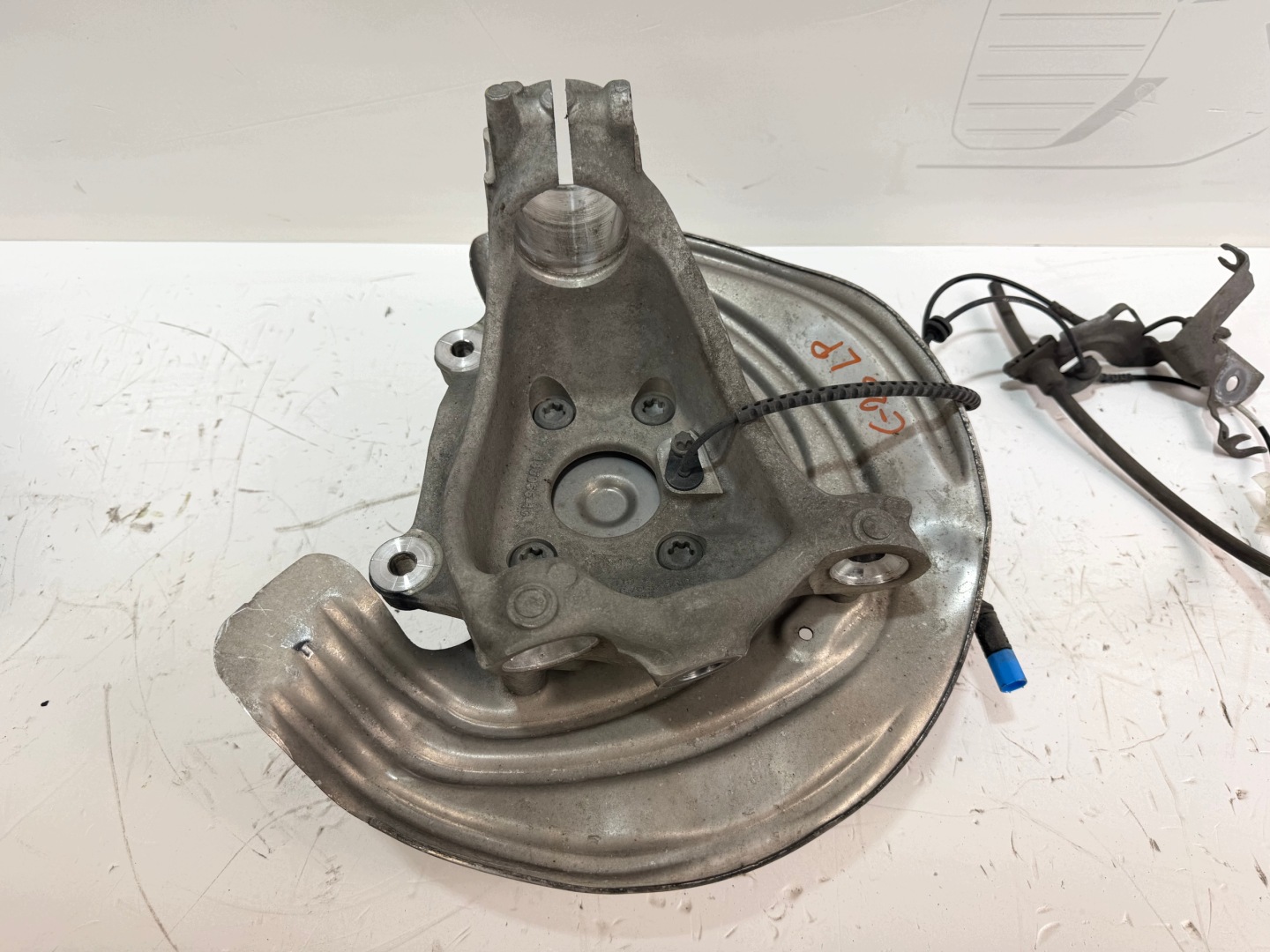swing left front BMW 4 G26