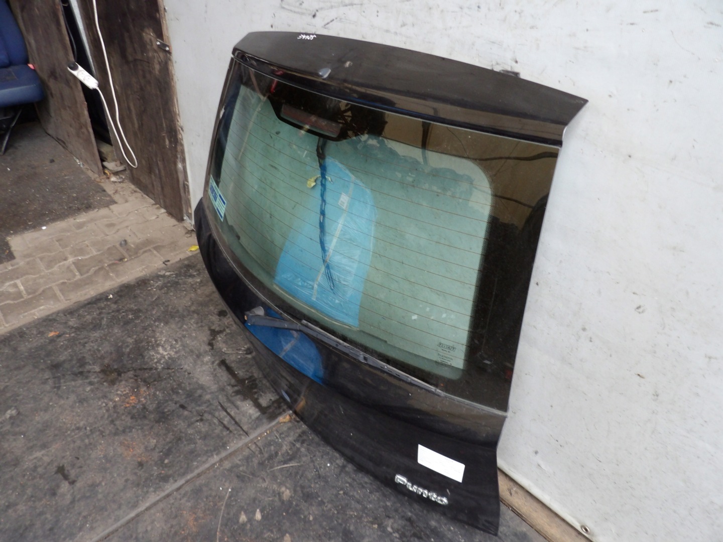 Fiat Punto II boot doors HB 5D lak. 601/F