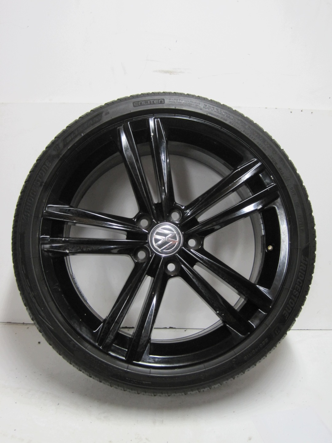 wheels discs tyres Golf 7 VII 5G0 R18 5 MM