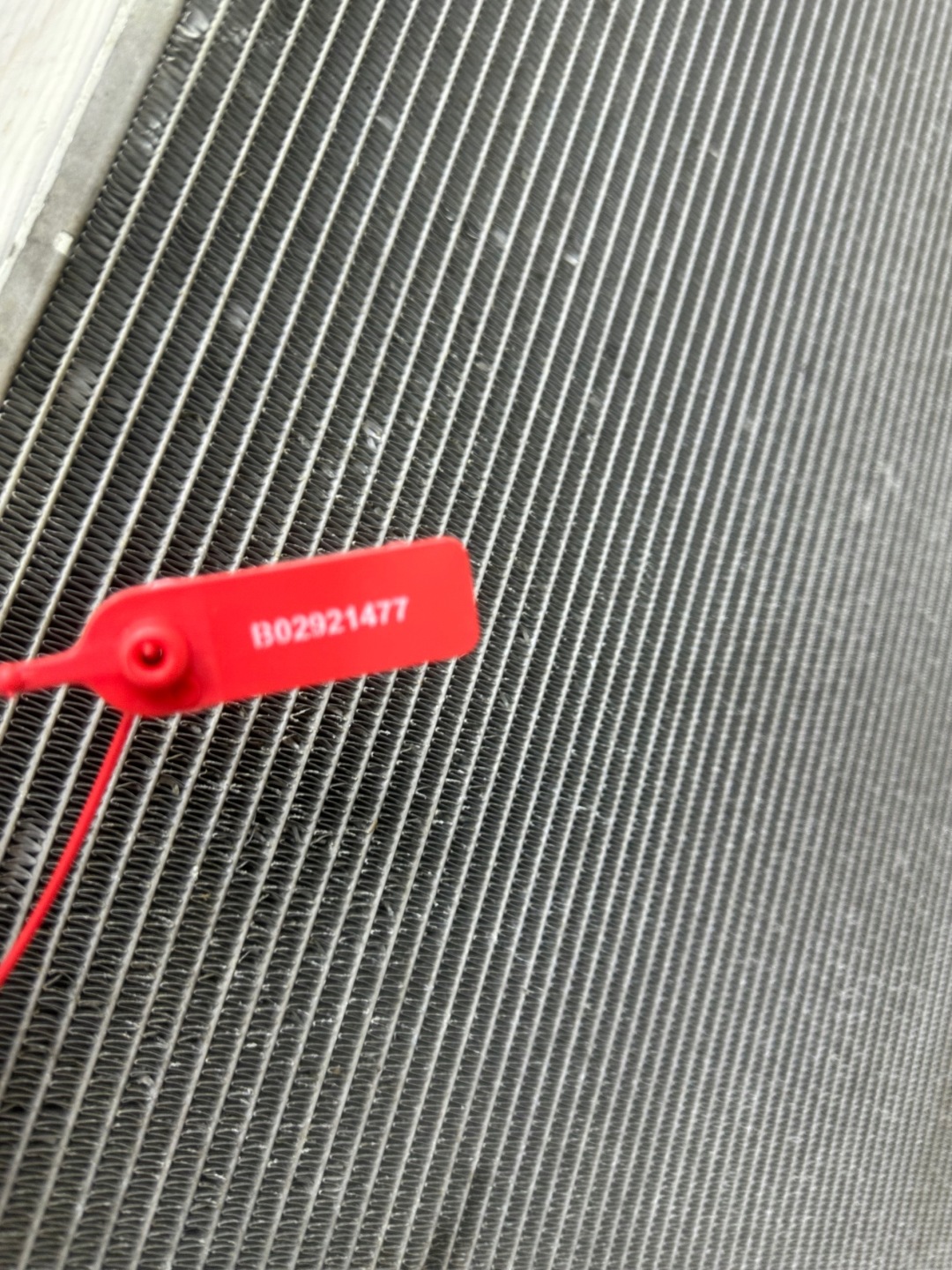 Radiatore / Raffreddatore BMW 5 (E60/E61), 03 - 10 1711.7.519.210